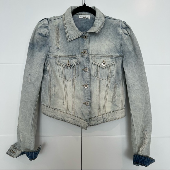 Dance & Marvel Jackets & Blazers - Dance & Marvel Light Wash Denim Jacket